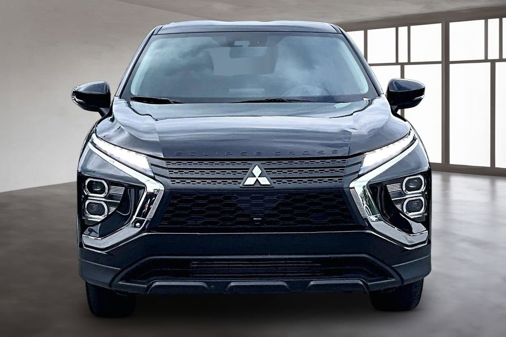 Used 2024 Mitsubishi Eclipse Cross LE AWD/4WD image 4