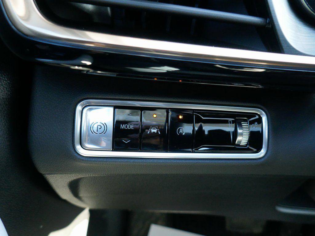 New 2026 Buick Envision Avenir image 18