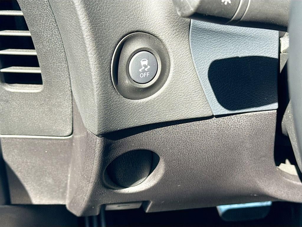 Used 2024 Nissan Z Performance w/ Floor Mat Package image 10