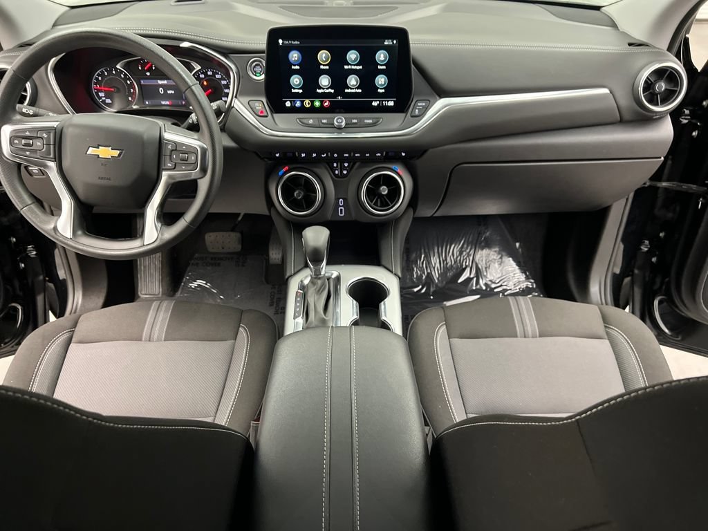 Used 2025 Chevrolet Blazer LT FWD image 43
