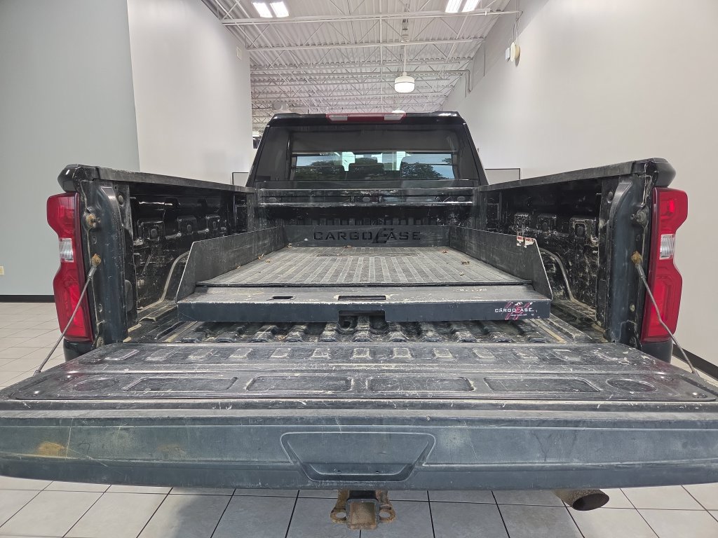 Used 2020 Chevrolet Silverado 2500 Custom w/ Custom Value Package AWD/4WD image 12