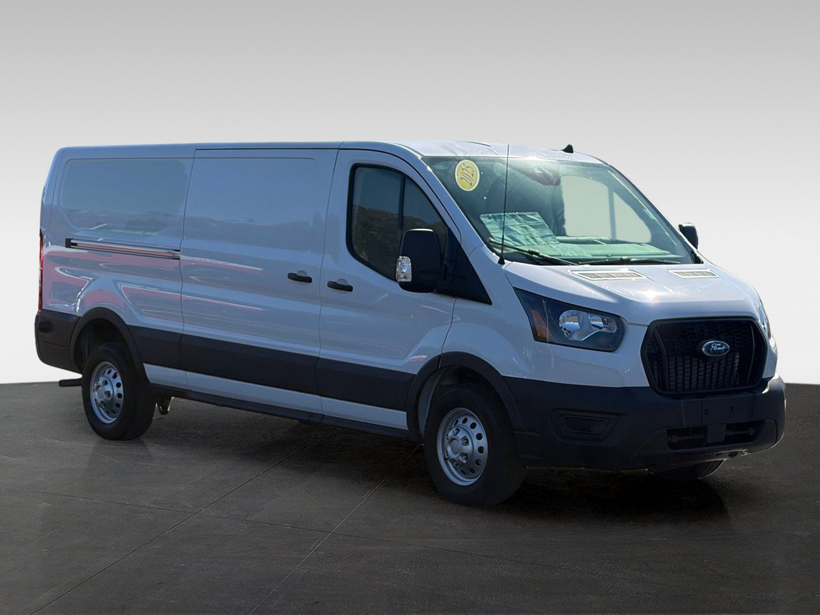 Used 2025 Ford Transit 150 Low Roof AWD image 3