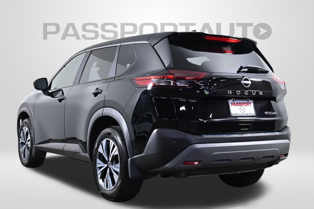 Used 2023 Nissan Rogue SV AWD/4WD image 5