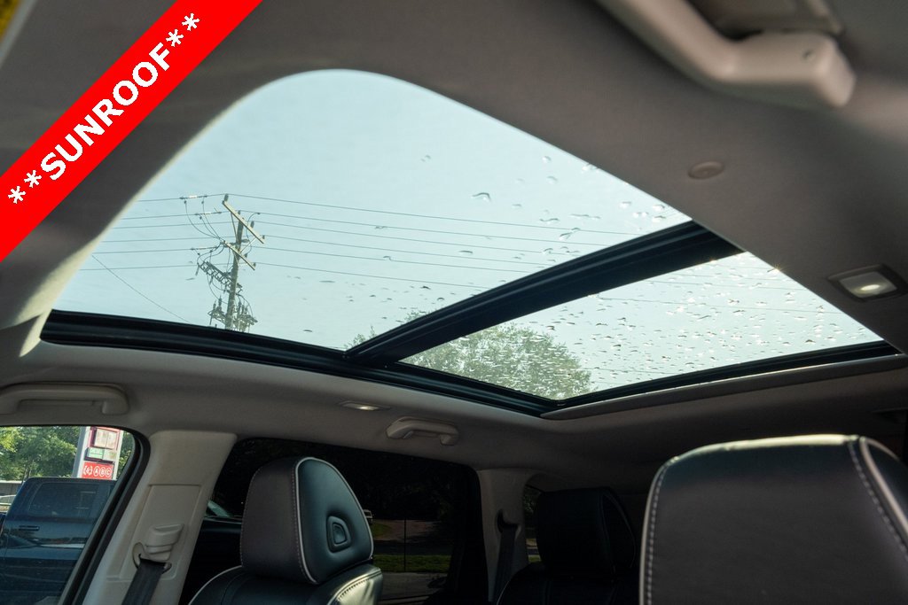 Used 2023 Acura MDX SH-AWD w/ Advance Package image 18