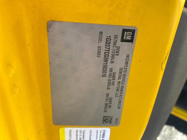 Used 2017 GMC Savana 3500 Extended image 21