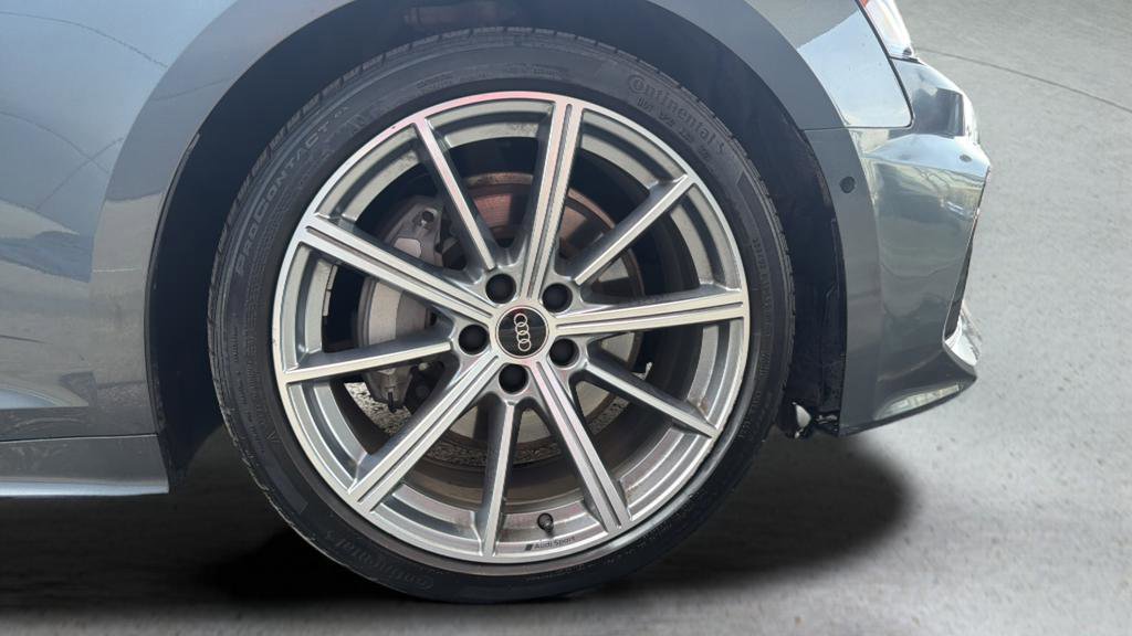 Used 2025 Audi A5 2.0T Premium Plus image 12