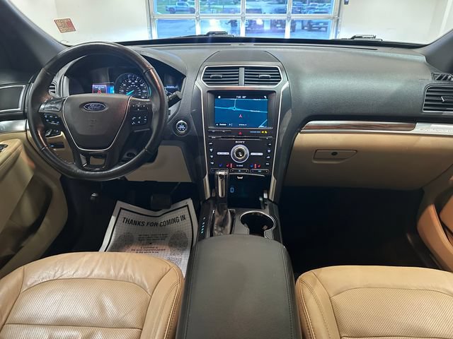 Used 2017 Ford Explorer Limited AWD/4WD image 10
