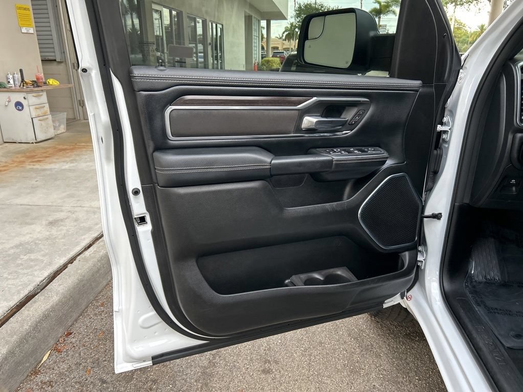 Used 2026 RAM 1500 Laramie AWD/4WD image 40