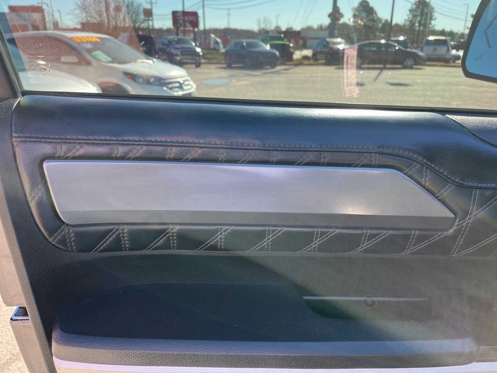 Used 2017 Toyota Tundra Platinum image 16