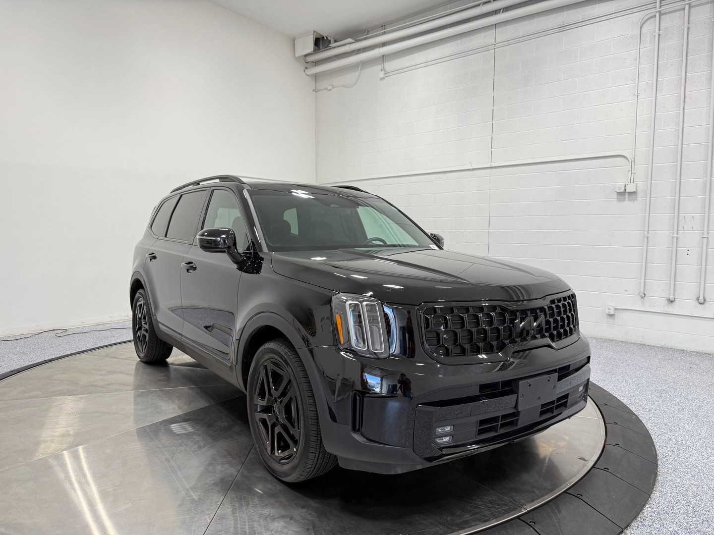 Used 2025 Kia Telluride SX Prestige X-Line image 1