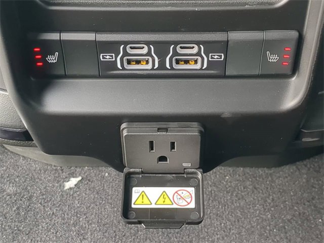 New 2026 RAM 3500 Limited image 16