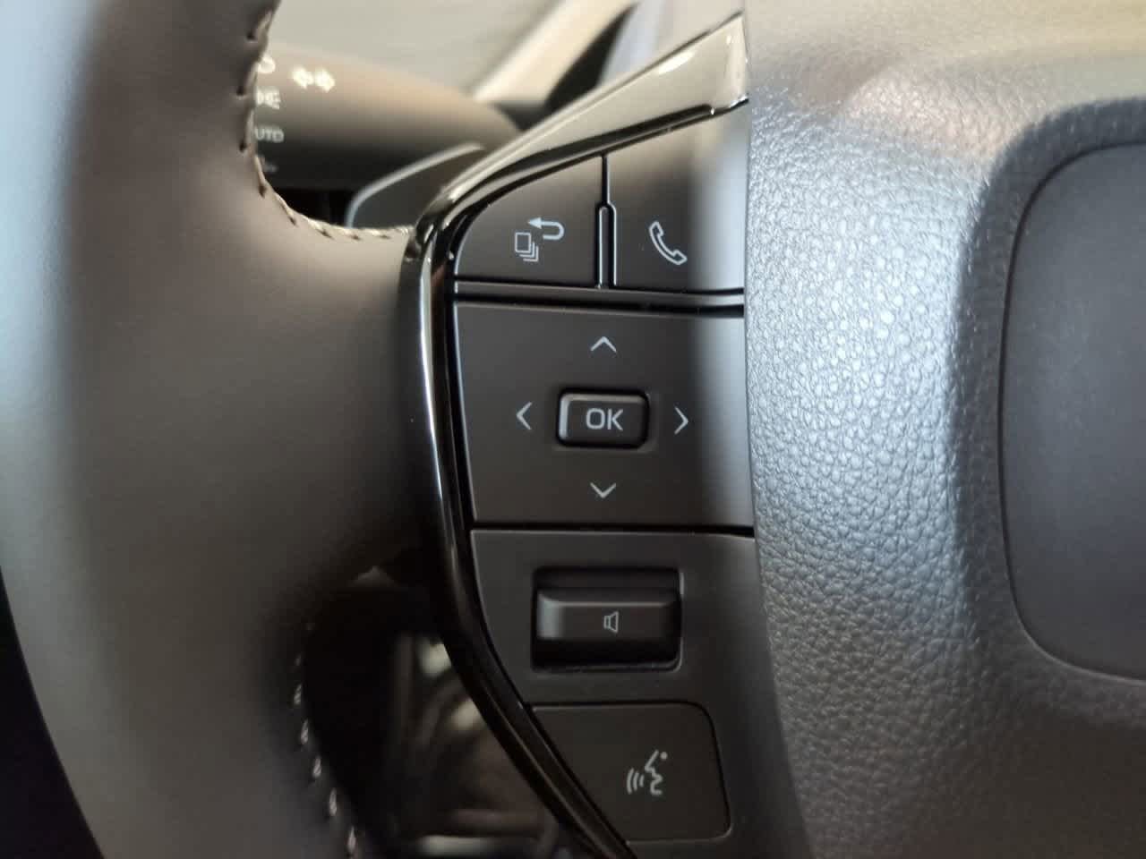New 2026 Toyota C-HR AWD/4WD image 17