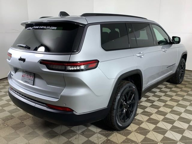 New 2026 Jeep Grand Cherokee L Altitude image 5
