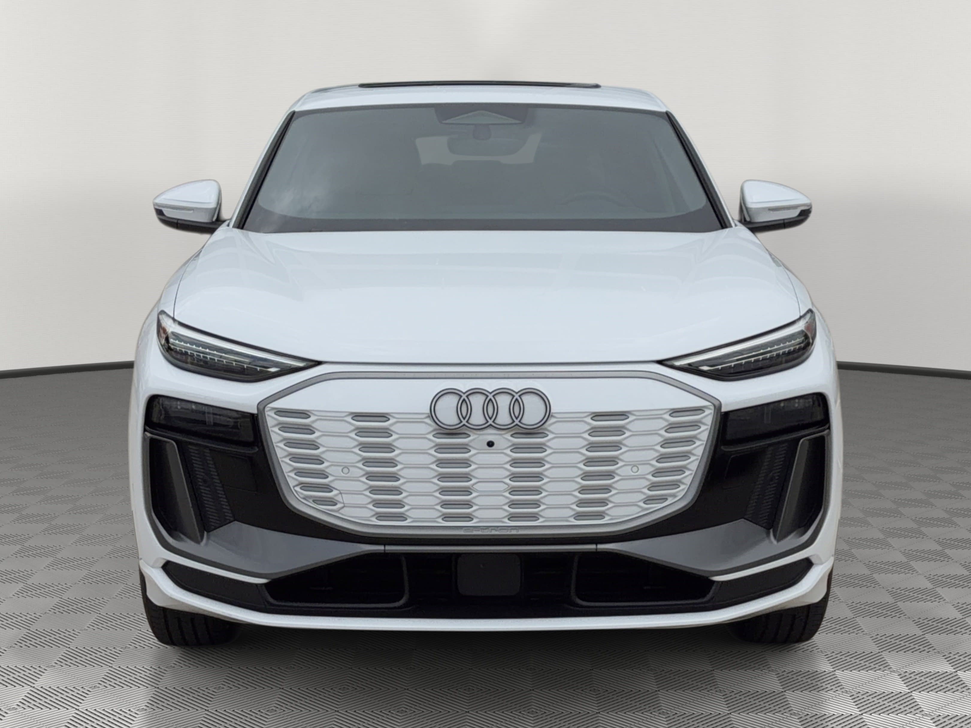 Used 2025 Audi Q6 e-tron Premium Plus w/ Premium Plus image 6
