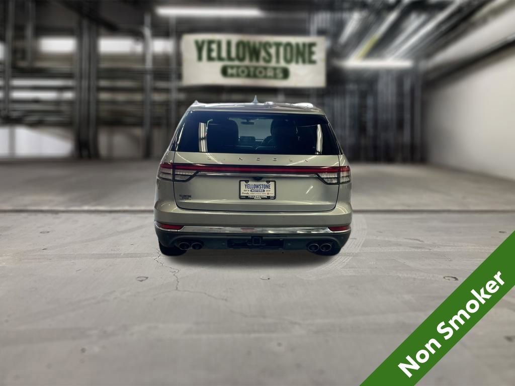 Used 2020 Lincoln Aviator Reserve w/ Equipment Group 201A AWD/4WD image 3