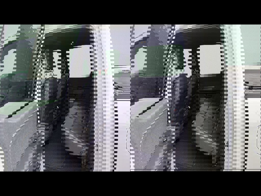 Used 2024 Ford F150 Lariat image 17