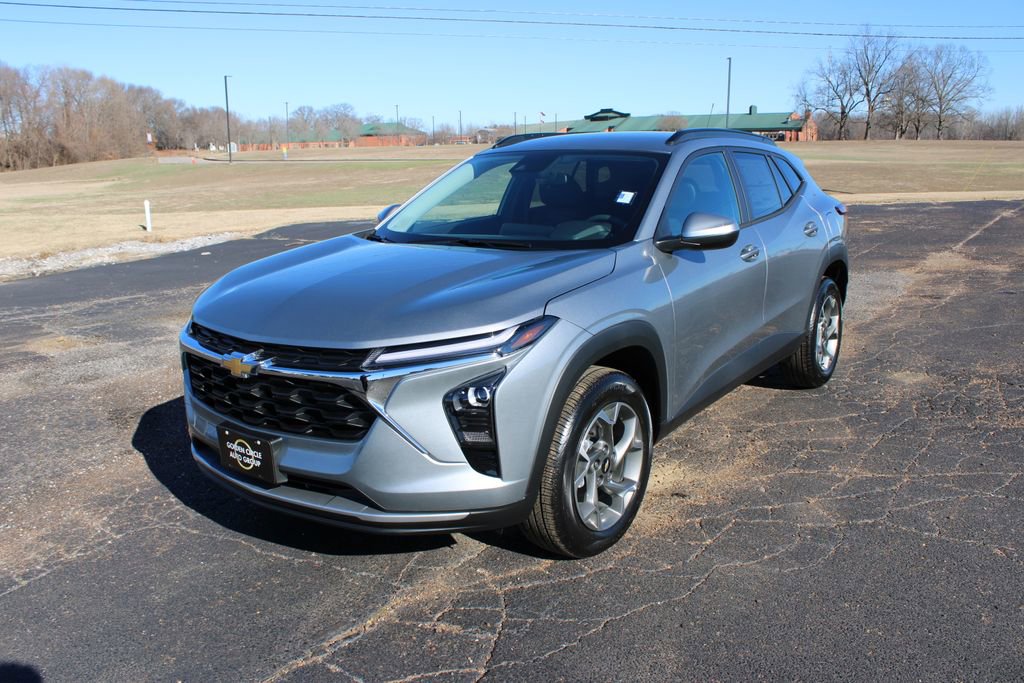 New 2026 Chevrolet Trax LT image 4