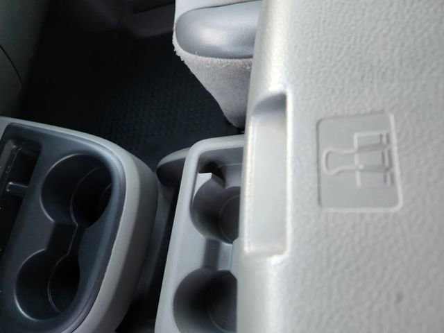 Used 2019 Nissan NV 2500 SV image 39