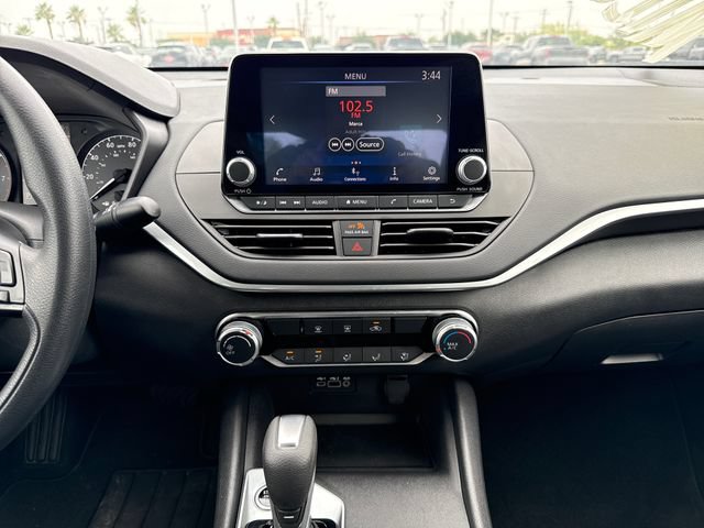 Certified 2025 Nissan Altima 2.5 S FWD image 19