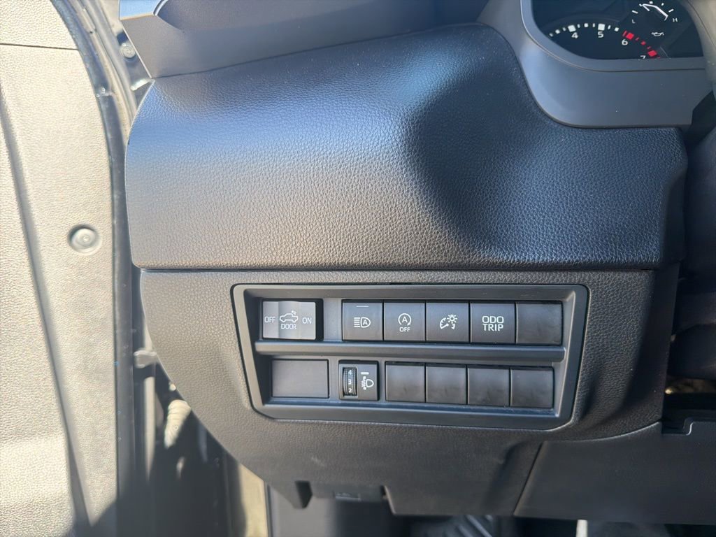 Used 2022 Toyota Tundra SR5 image 20