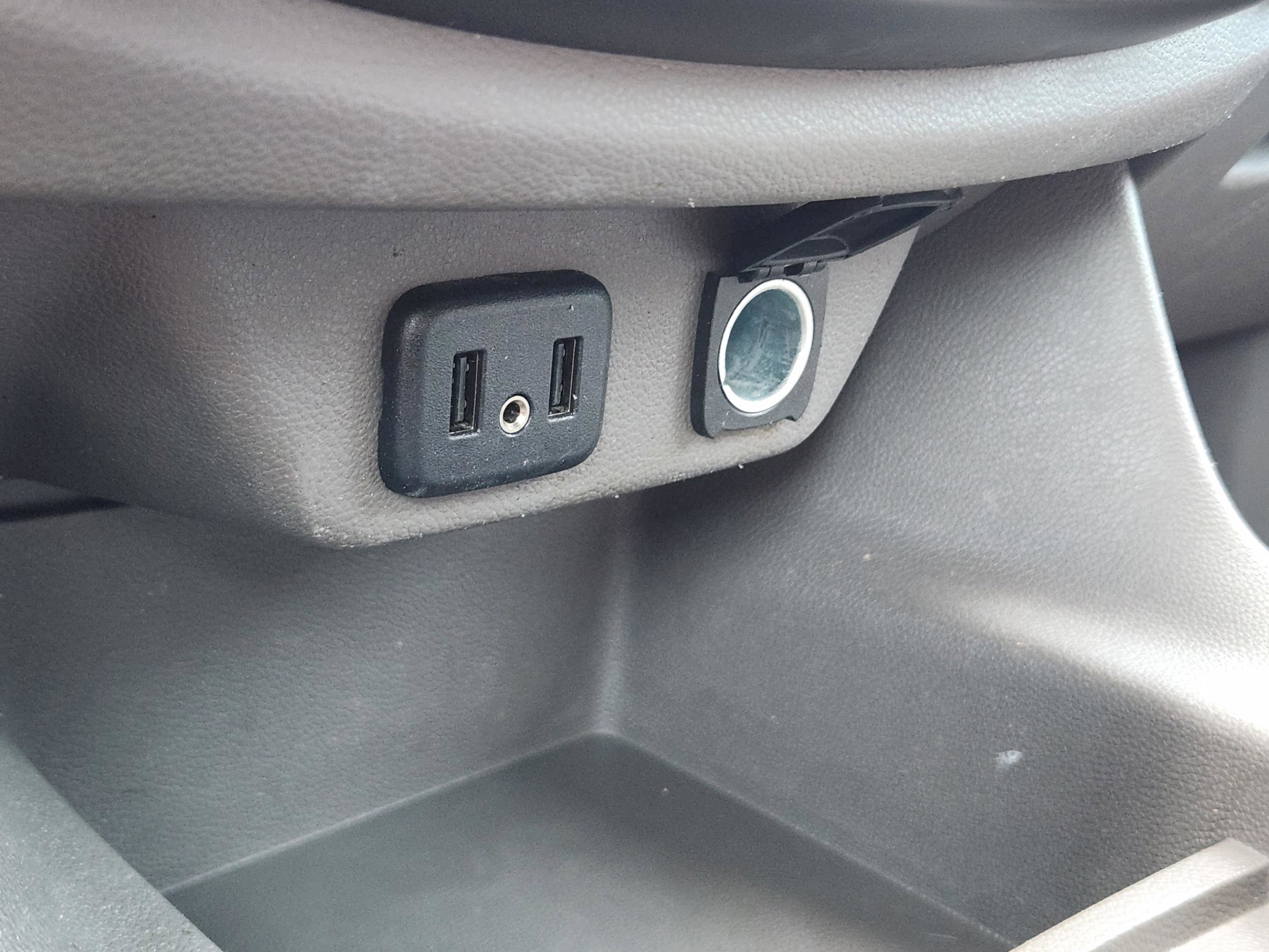 Used 2018 Chevrolet Traverse LT FWD image 15