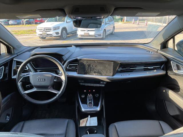 Used 2023 Audi Q4 e-tron Prestige image 27