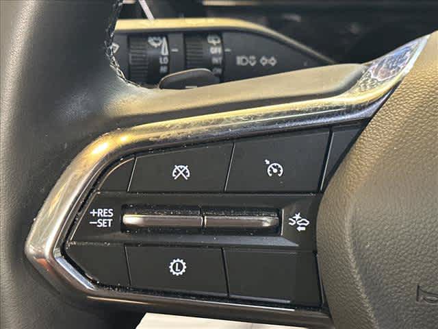 Used 2025 Chevrolet Tahoe Premier AWD/4WD image 25