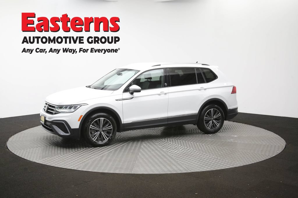 Used 2024 Volkswagen Tiguan Wolfsburg Edition FWD image 57