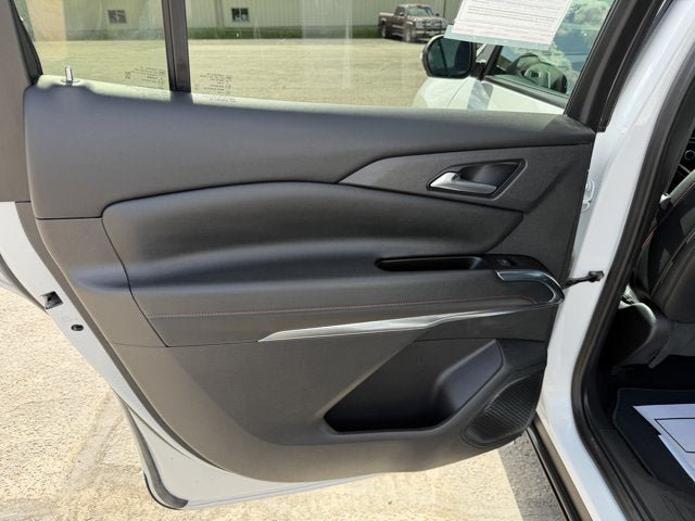 Used 2024 Chevrolet Traverse Z71 w/ LPO, Floor Liner Package AWD/4WD image 15