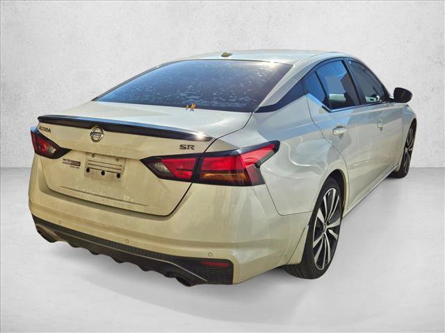 Used 2020 Nissan Altima 2.5 SR w/ Premium Package image 11