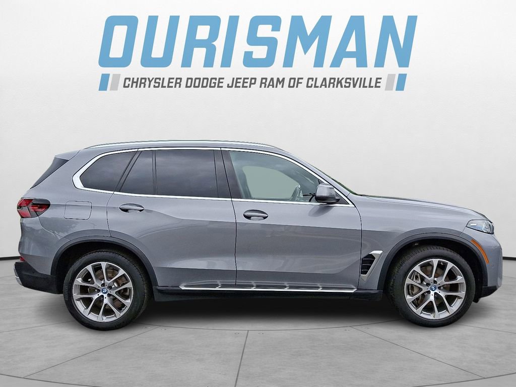Used 2025 BMW X5 xDrive50e AWD/4WD image 7