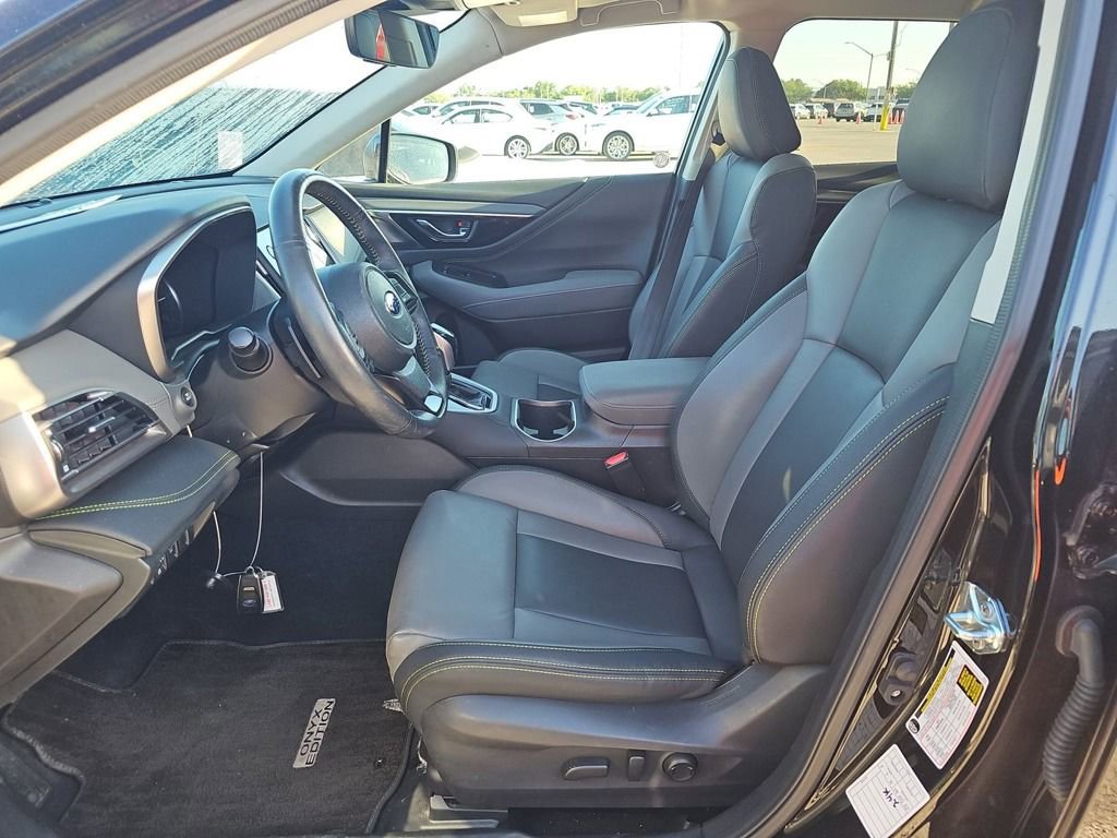Used 2025 Subaru Outback Onyx Edition AWD/4WD image 5