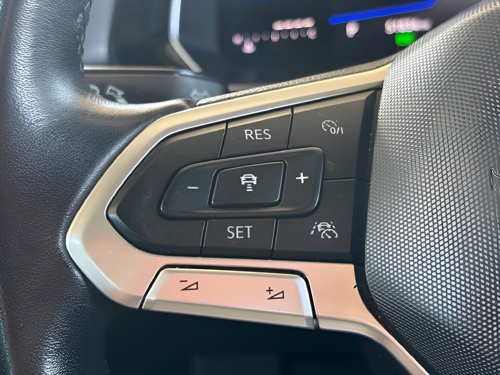 Used 2024 Volkswagen Jetta SE FWD image 8