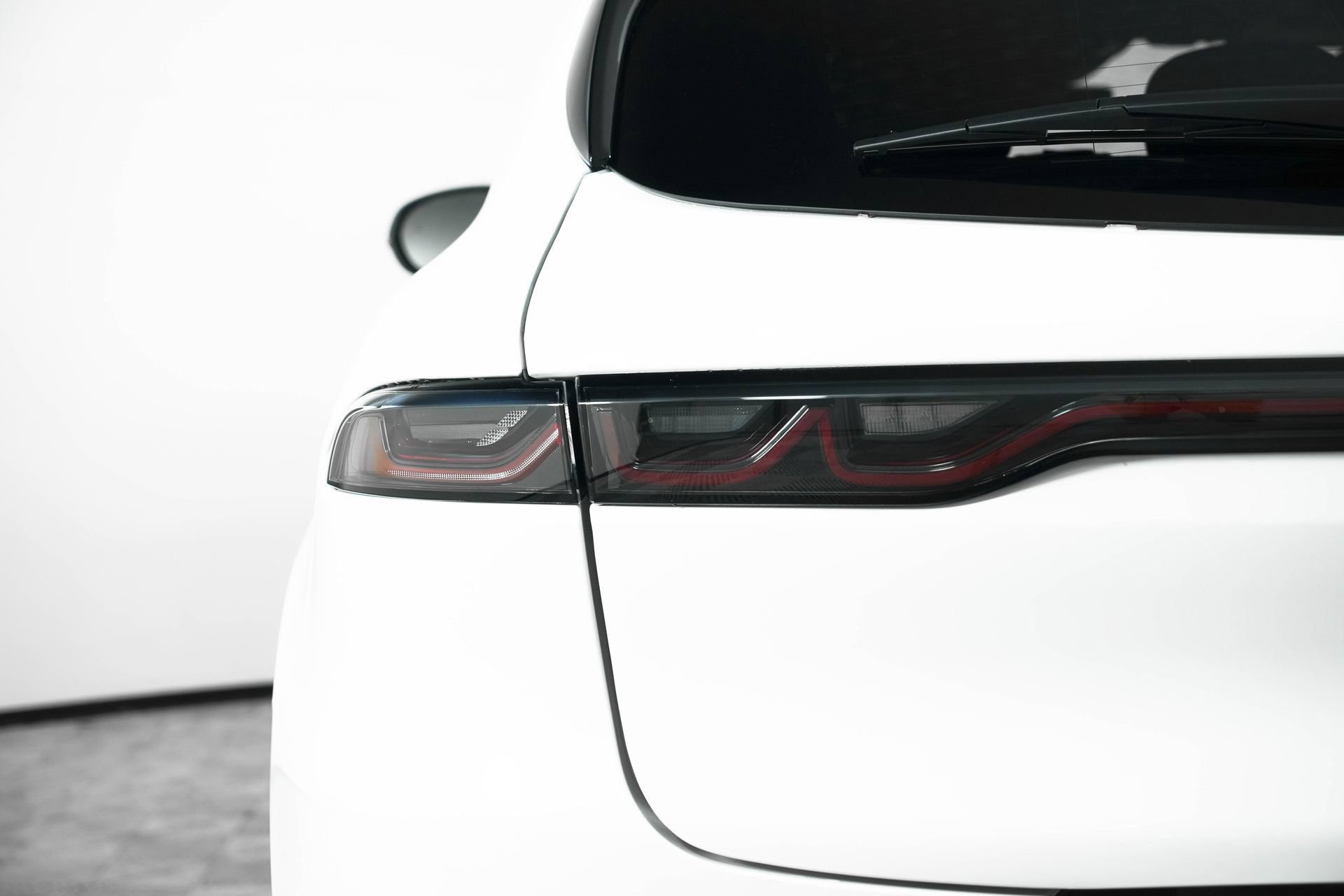New 2025 Alfa Romeo Tonale AWD/4WD image 13
