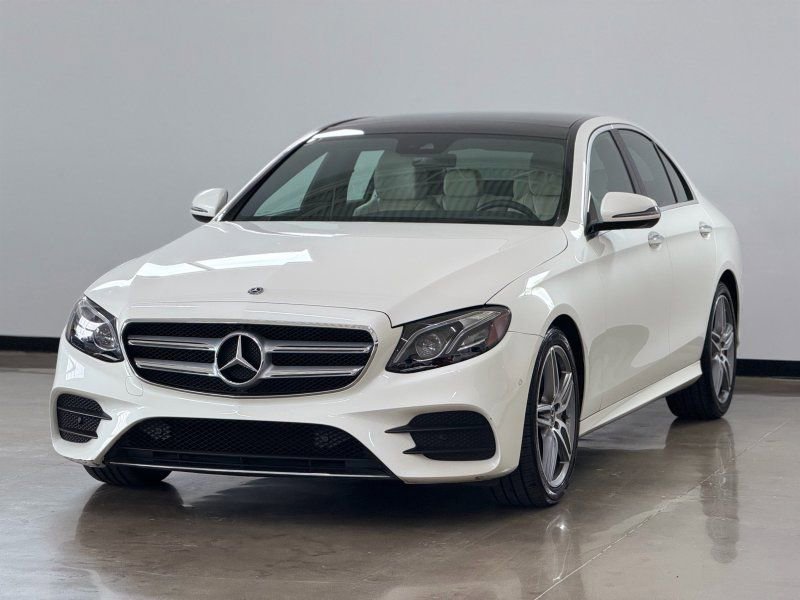 Used 2018 Mercedes-Benz E 400 4MATIC Sedan w/ Premium 2 Package (Q02) image 3