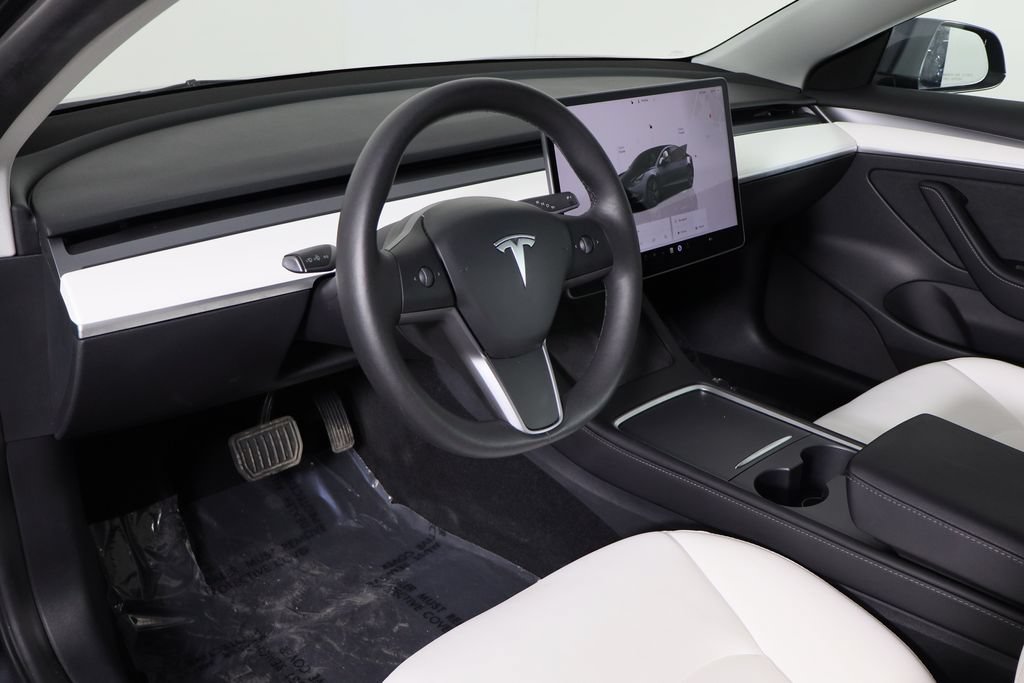 Used 2023 Tesla Model 3 Standard Range RWD image 22