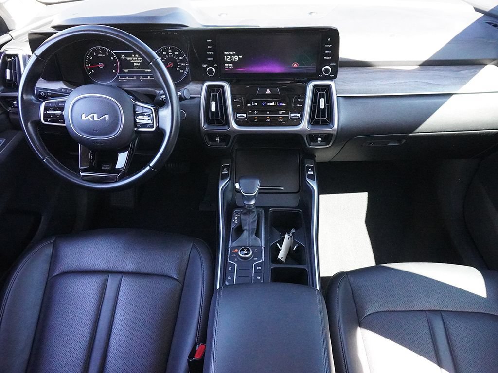 Used 2023 Kia Sorento S w/ Panoramic Sunroof Package AWD/4WD image 57