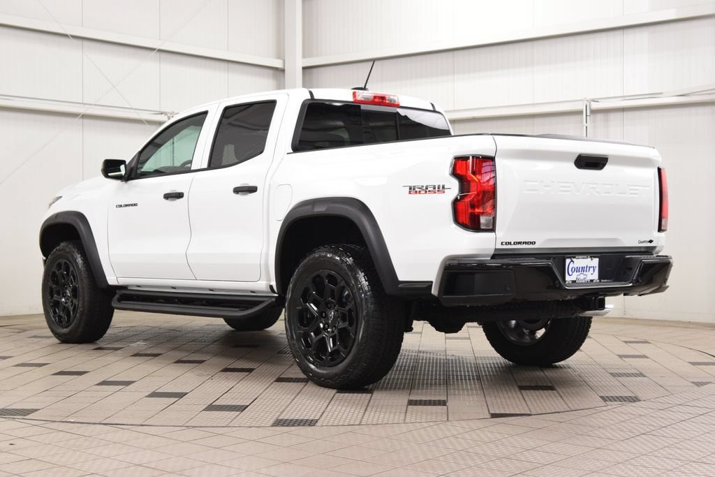 New 2026 Chevrolet Colorado Trail Boss AWD/4WD image 6