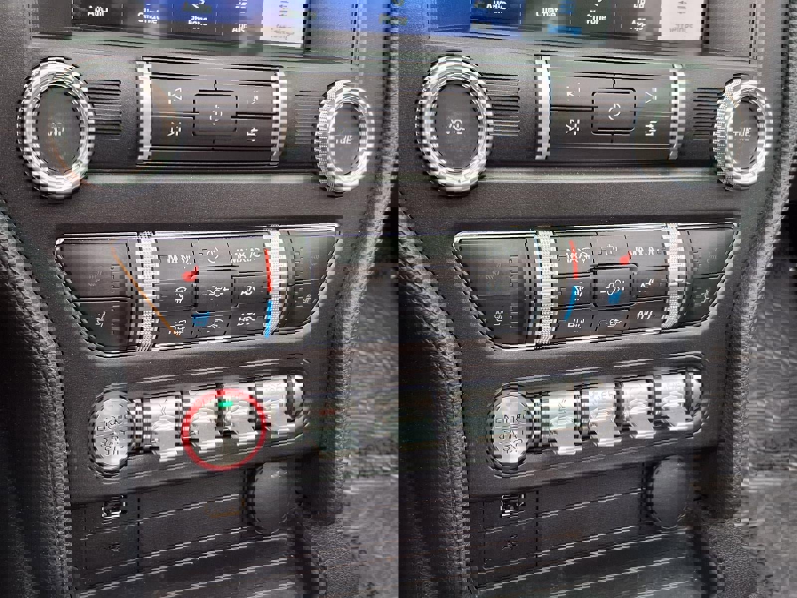 Used 2022 Ford Mustang Premium image 21