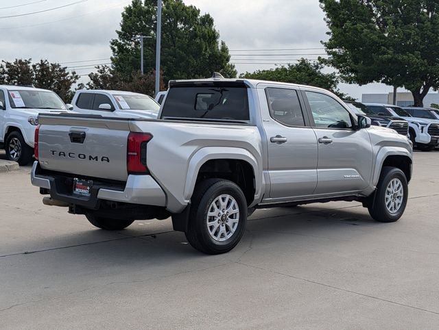 Used 2024 Toyota Tacoma SR5 AWD/4WD image 6