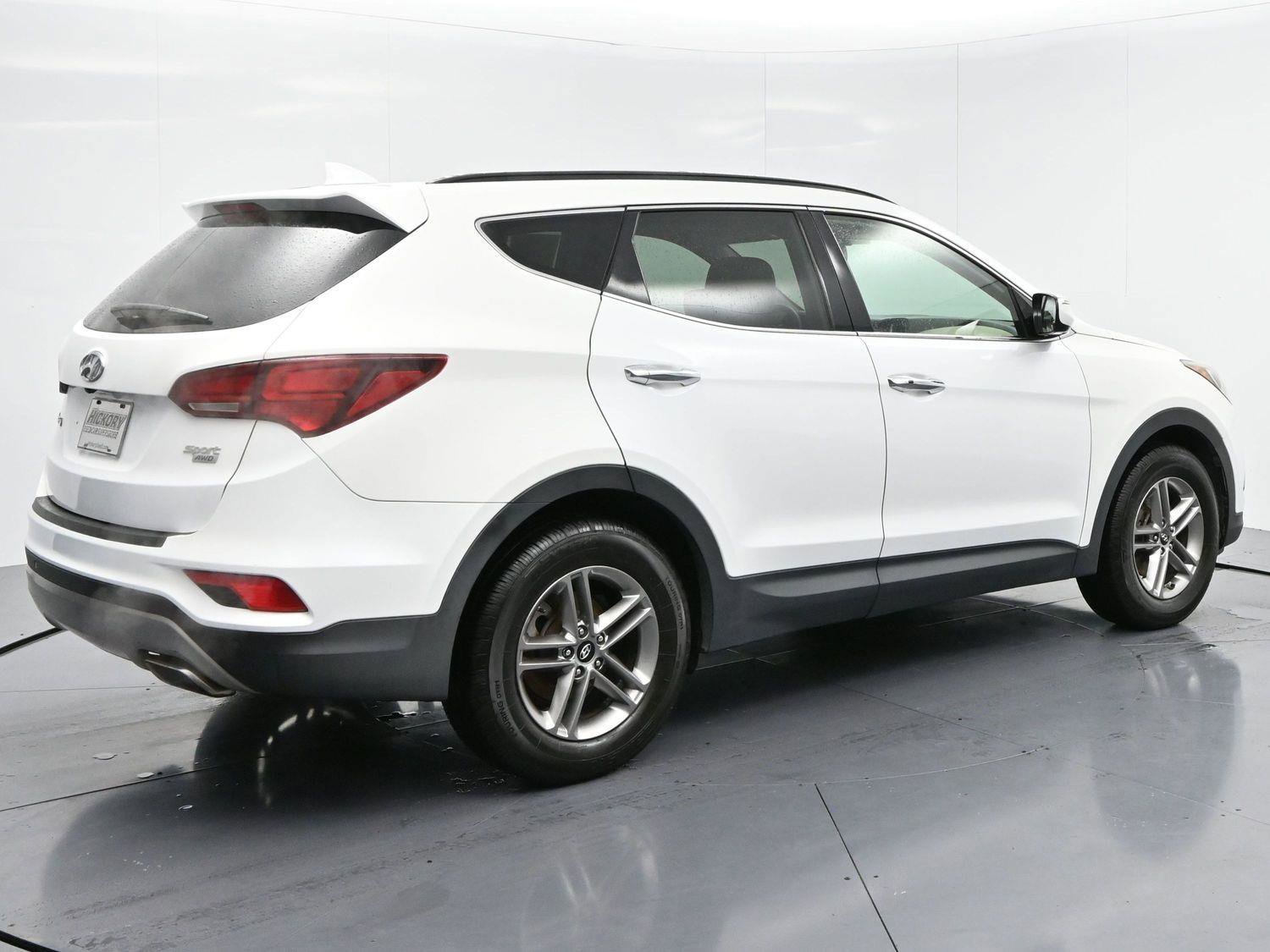 Used 2017 Hyundai Santa Fe Sport w/ 2.4L Tech Package 04 image 7
