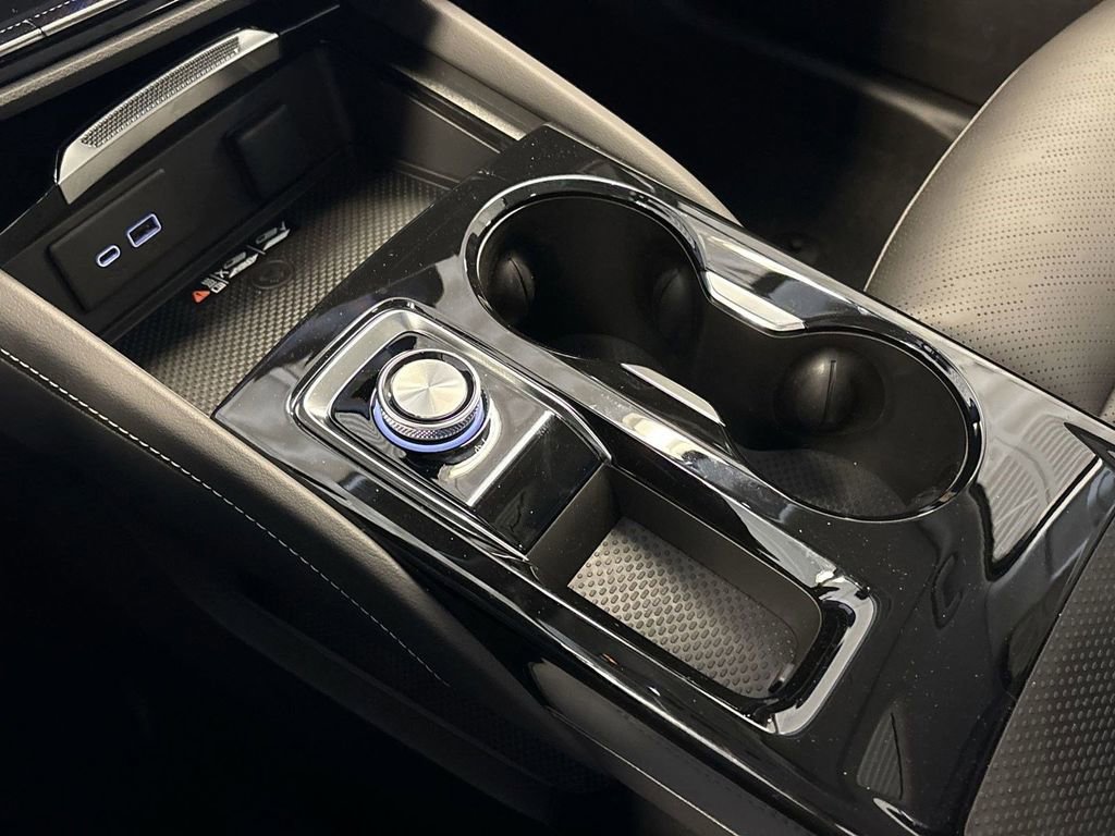 New 2025 Buick Envision Sport Touring image 22