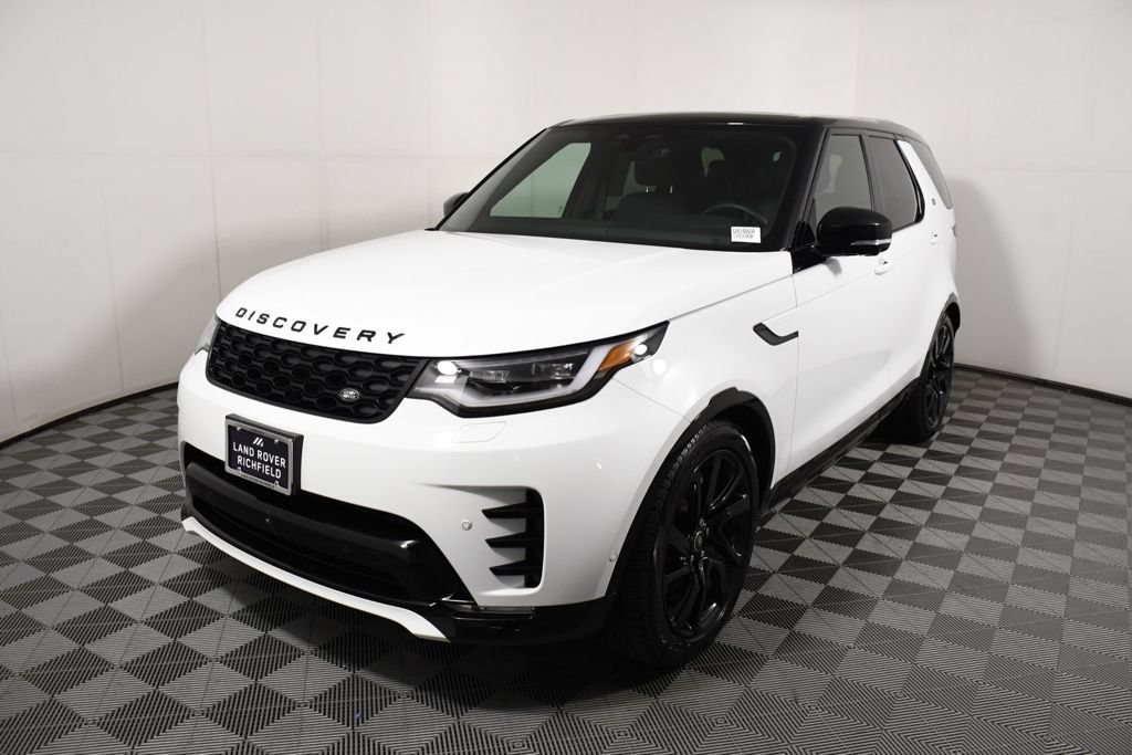 Used 2025 Land Rover Discovery Dynamic SE