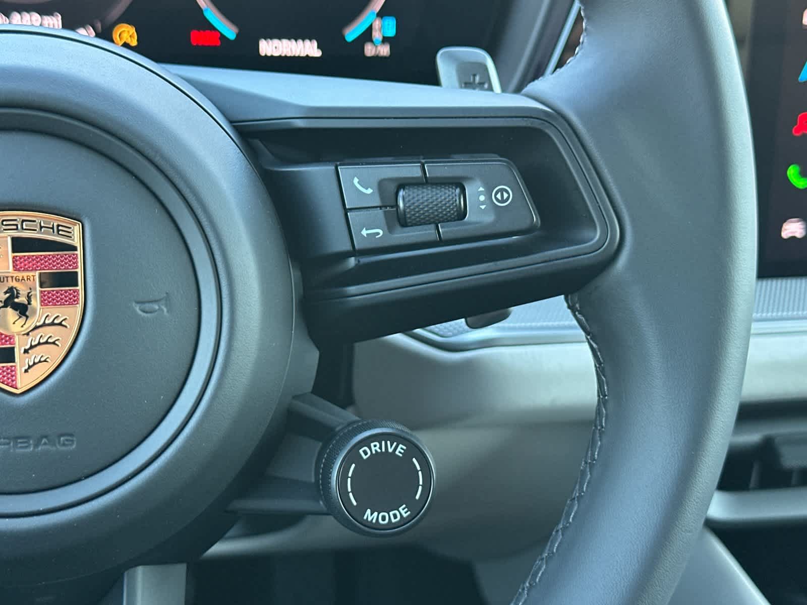 New 2026 Porsche Cayenne AWD/4WD image 29
