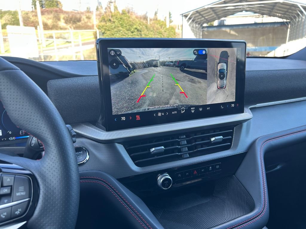 Used 2025 Ford Explorer ST-Line w/ ST-Line Street Pack AWD/4WD image 19