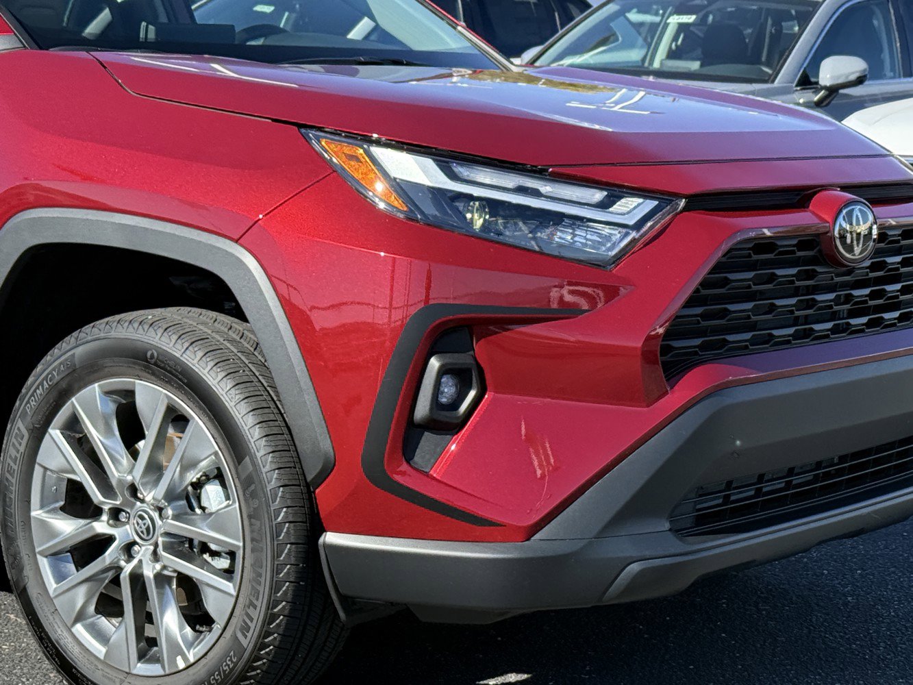 Used 2025 Toyota RAV4 XLE Premium image 2