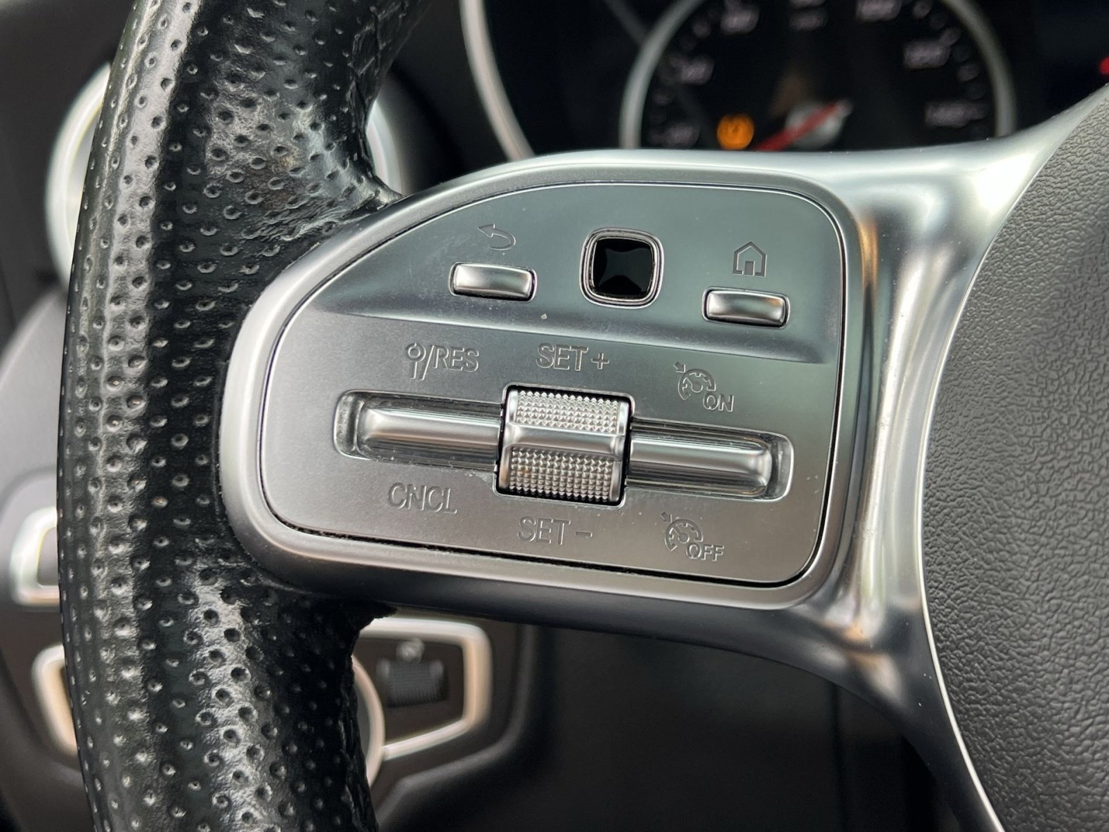 Used 2019 Mercedes-Benz C 300 Coupe image 35