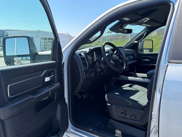 New 2026 RAM 2500 Big Horn AWD/4WD image 12