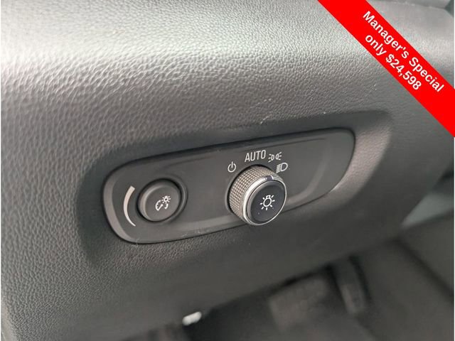 Certified 2023 Chevrolet Traverse LT image 18