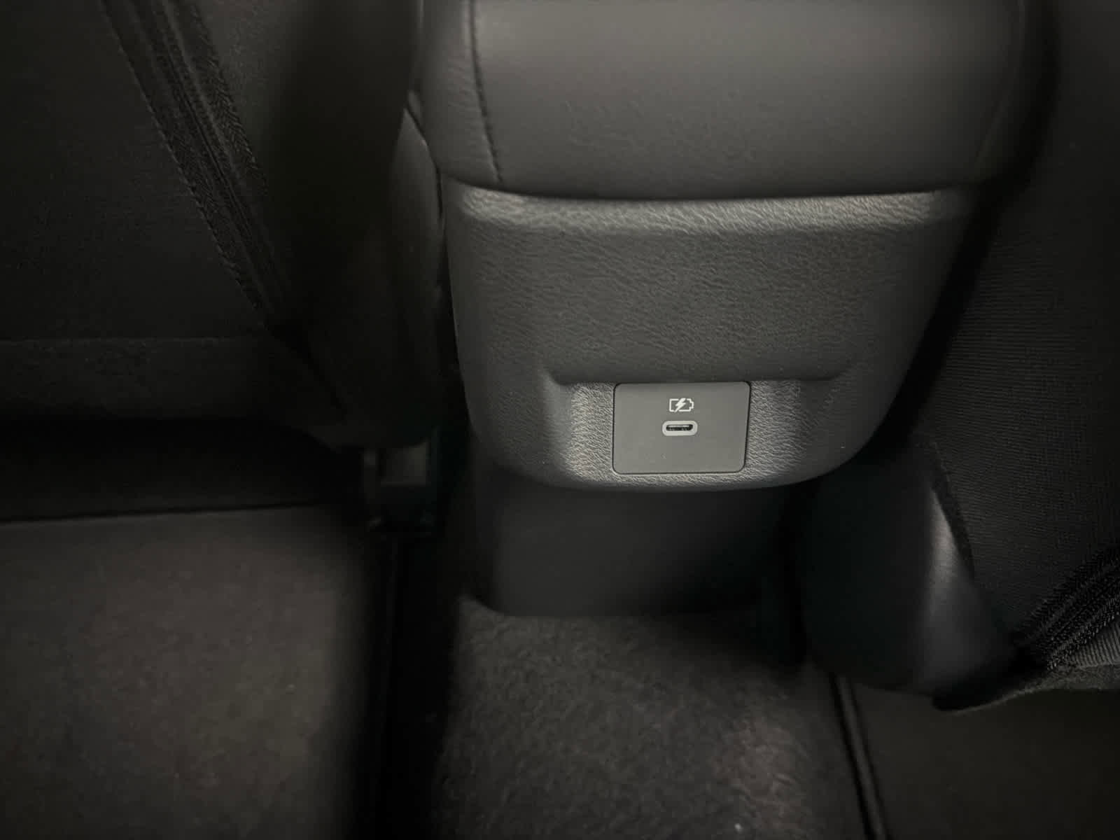 New 2025 Nissan Versa SV w/ Trunk Package image 22